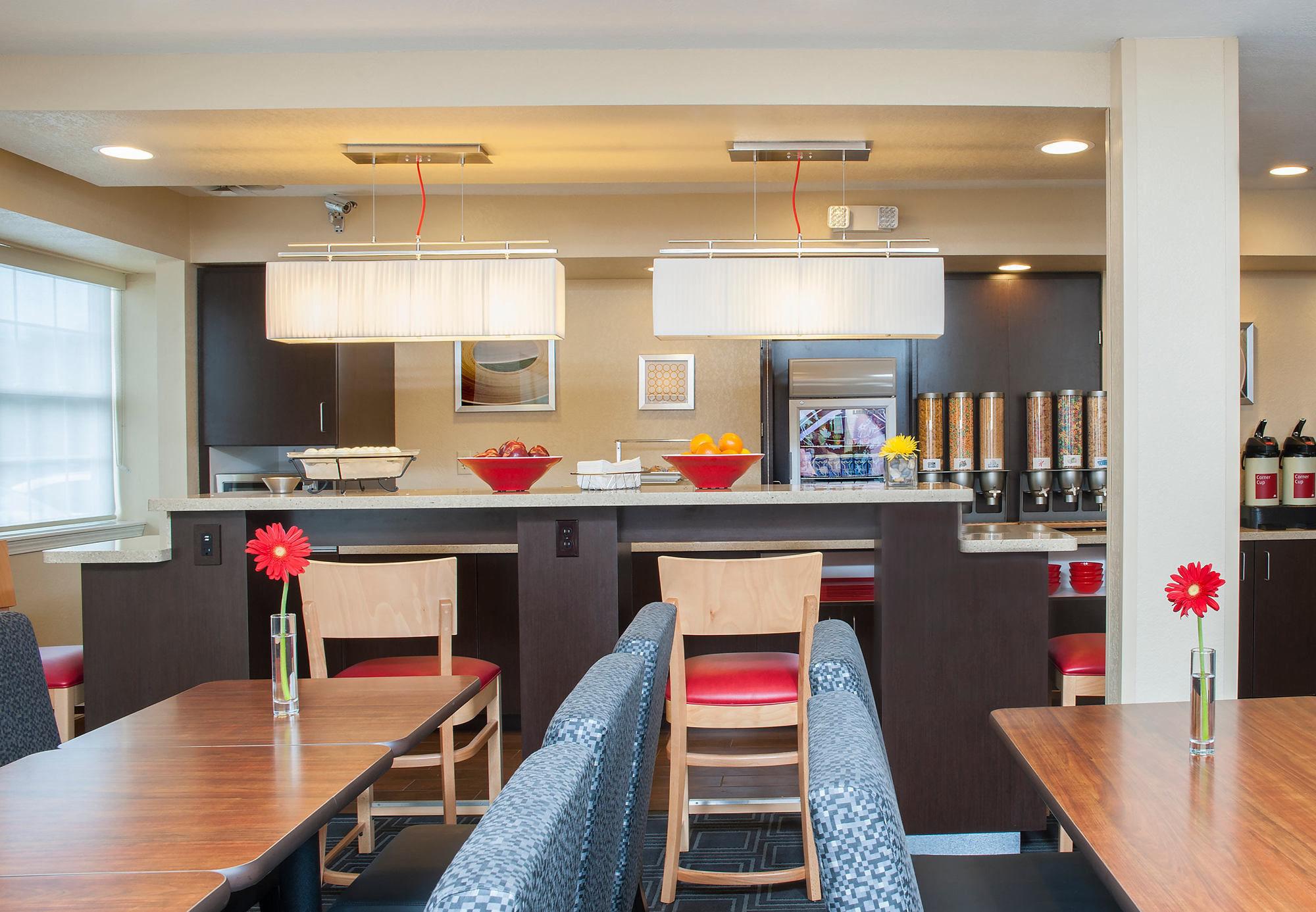 Towneplace Suites Indianapolis Park 100 Zewnętrze zdjęcie