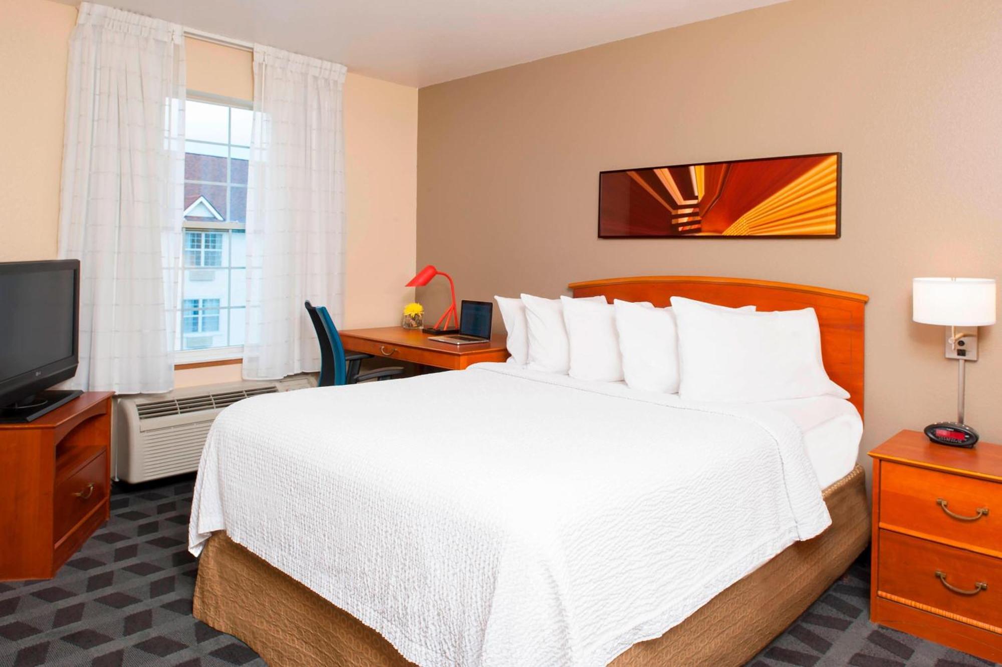 Towneplace Suites Indianapolis Park 100 Zewnętrze zdjęcie